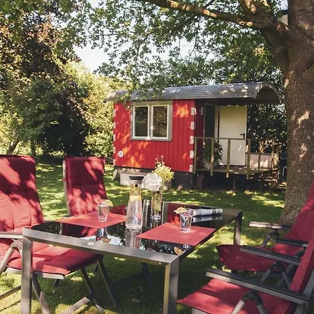 Forde-holidays Apartmán *